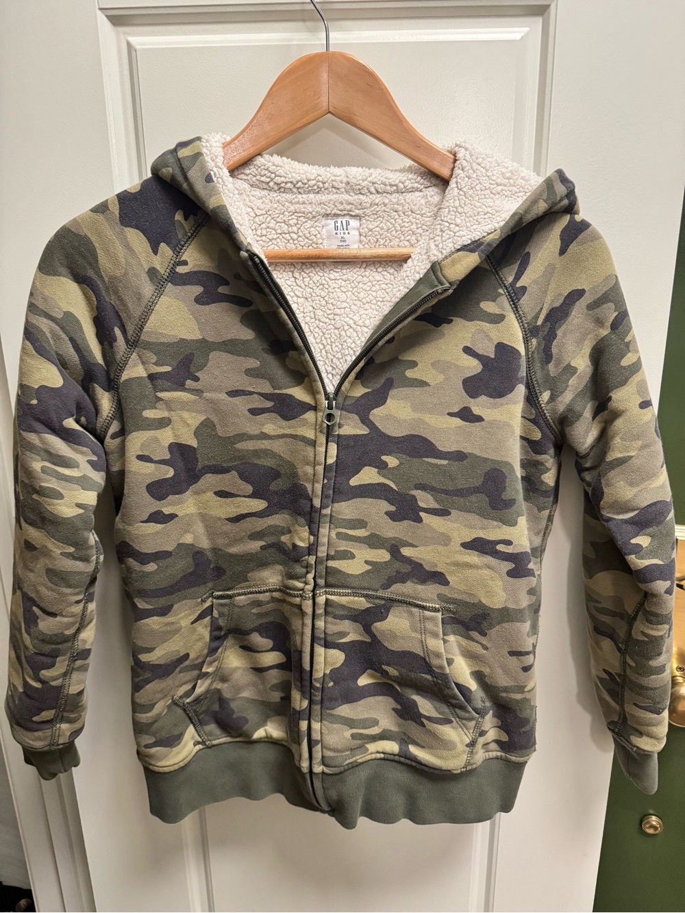 GAP Kids Camo Sherpa Zip Hoodie in Olive & Khaki
